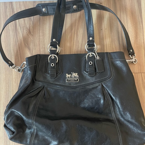 Rare Coach purse, NWOT. Was used twice. - Picture 3 of 3